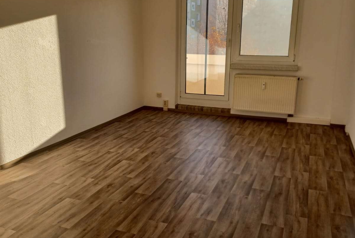 Du suchst eine moderne, sanierte 2-Zi-Wohnung in einer ruhigen Gegend? in Königswartha