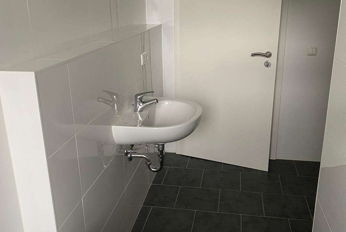 2 R-WE mit Balkon & Badewanne sucht dich - 2.OG