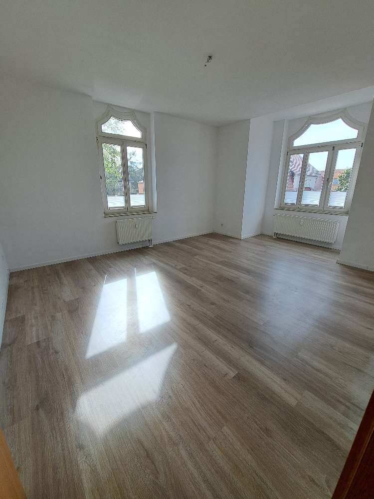 Schnell zugreifen* Schöne helle 2 RaumWE mit Badewanne in Glauchau