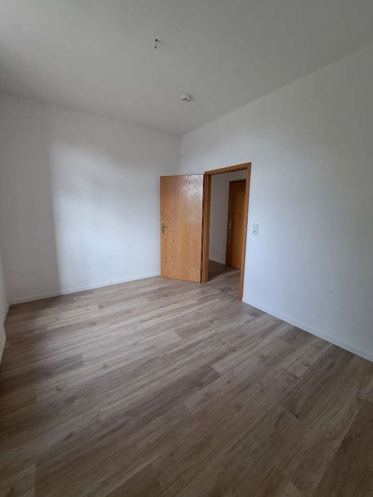 Schnell zugreifen* Schöne helle 2 RaumWE mit Badewanne in Glauchau