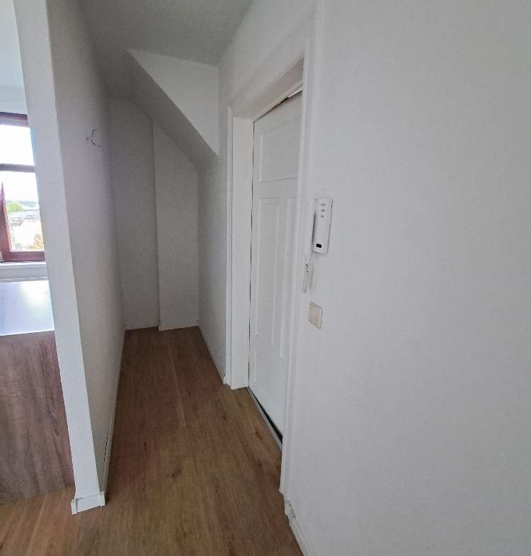 Schnell zugreifen* Schöne helle 2 RaumWE mit Einbauküche sucht Sie! in Glauchau