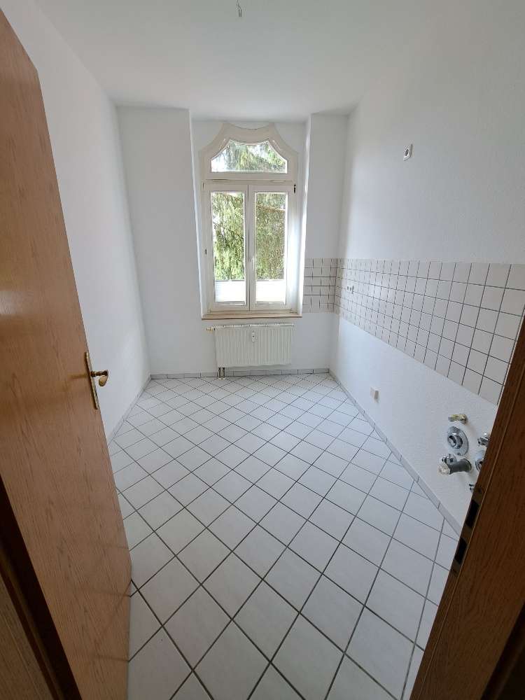 Schnell zugreifen* Schöne helle 2 RaumWE mit Badewanne in Glauchau