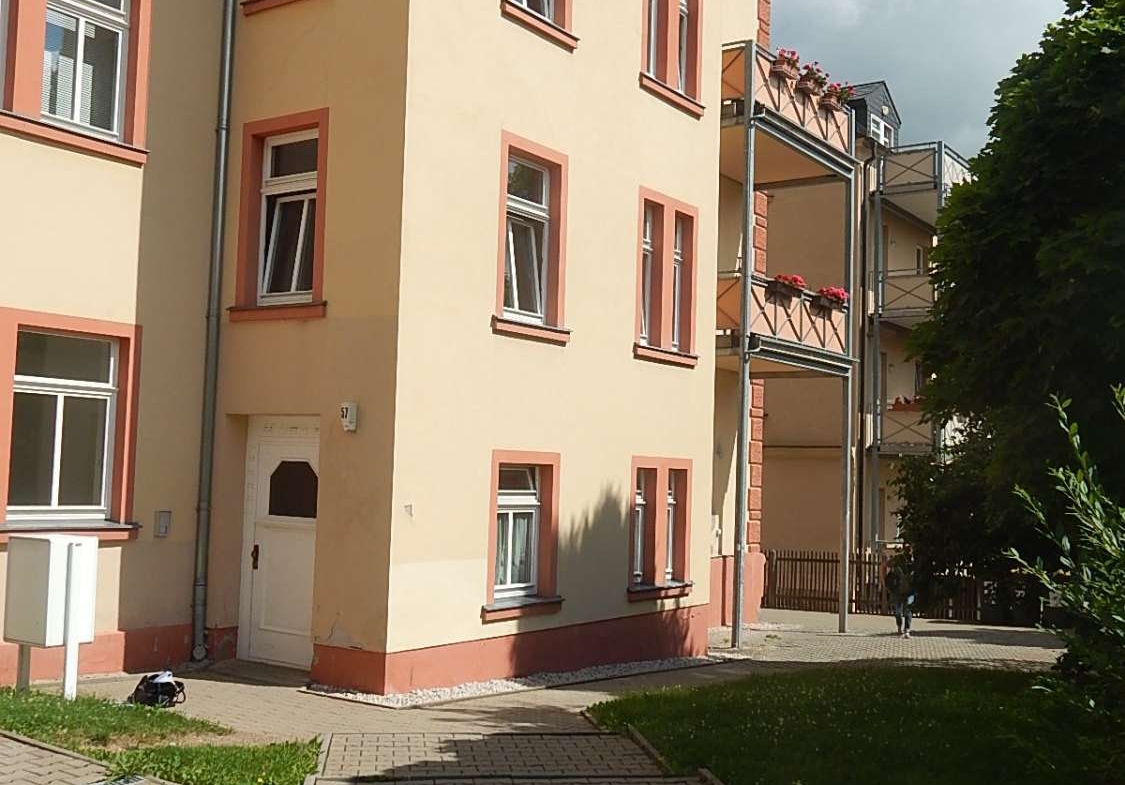 Schnell zugreifen* Schöne helle 2 RaumWE mit Badewanne in Glauchau