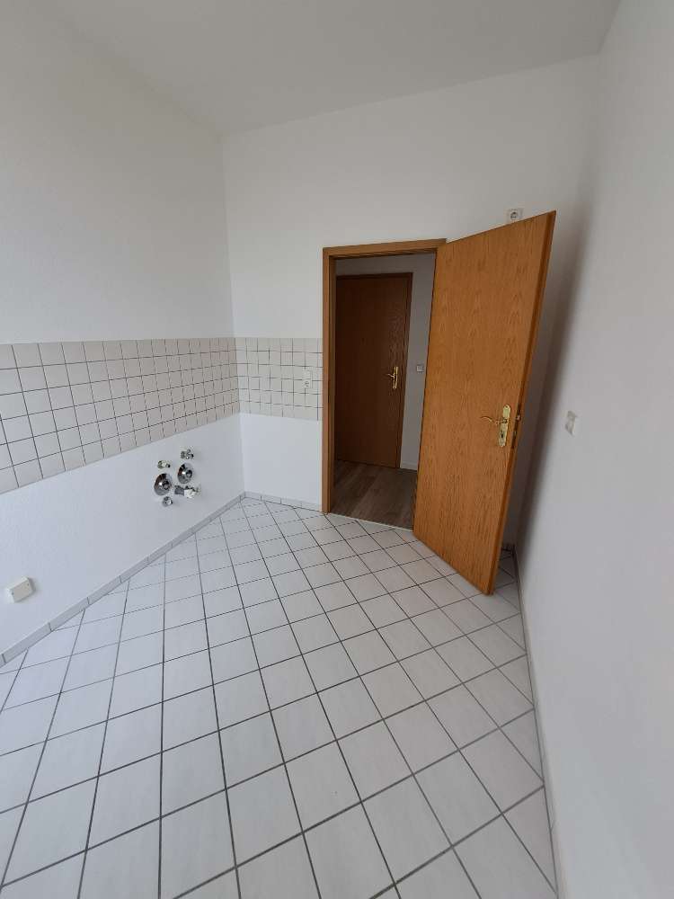 Schnell zugreifen* Schöne helle 2 RaumWE mit Badewanne in Glauchau