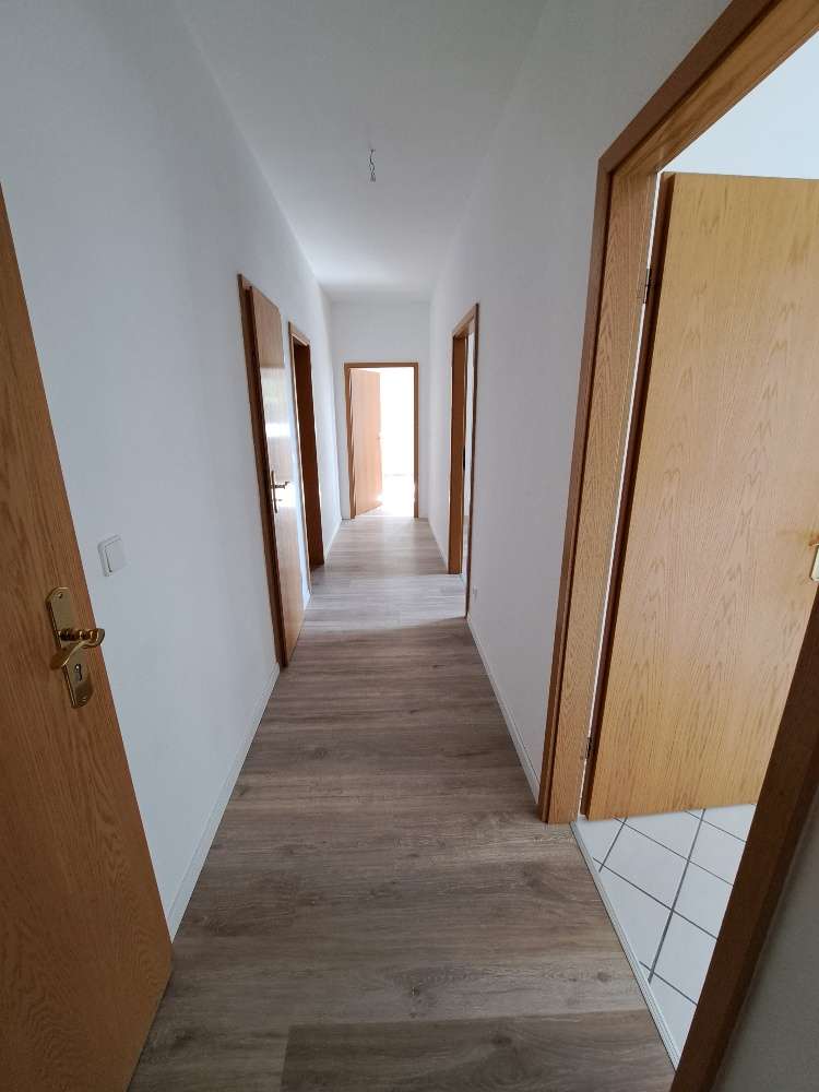 Schnell zugreifen* Schöne helle 2 RaumWE mit Badewanne in Glauchau
