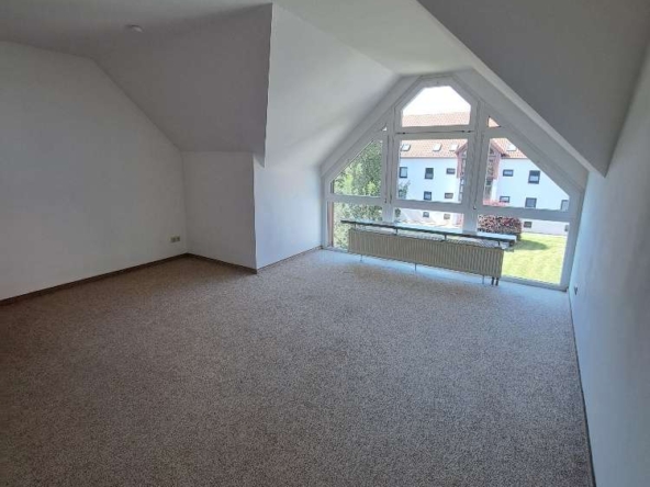 Schöne helle 1-R Wohnung sucht Sie!