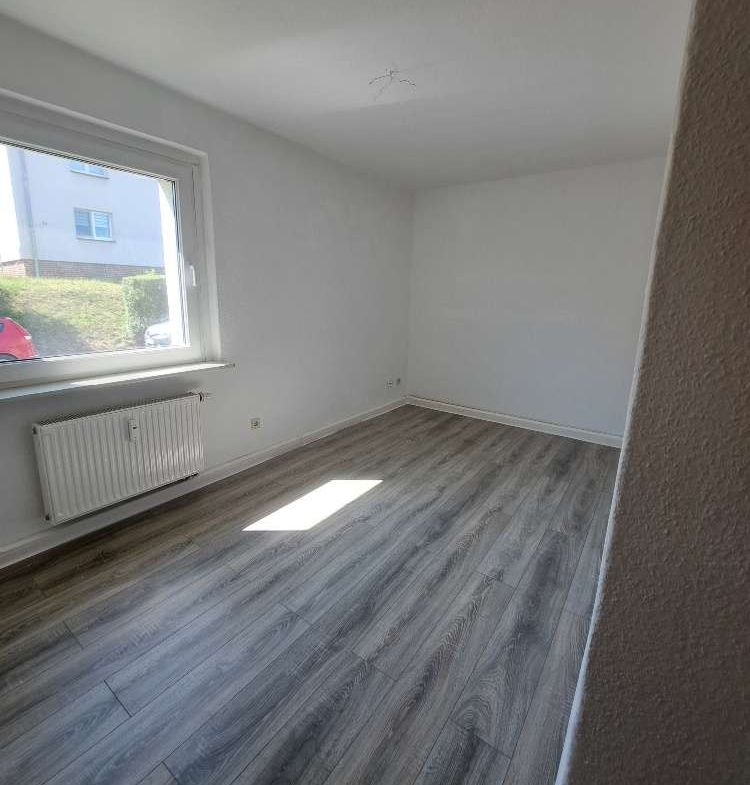 Schnell zugreifen* Gemütliche 2 RaumWE mit Balkon in Wilkau-Haßlau