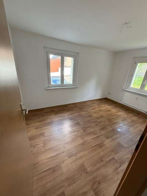 Schnell zugreifen* Schöne helle 2 RaumWE mit Balkon in Werdau