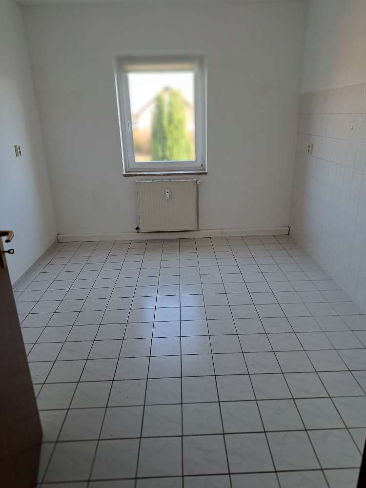 Schöne helle 2 RaumWE mit Balkon sucht Sie! in Hartmannsdorf