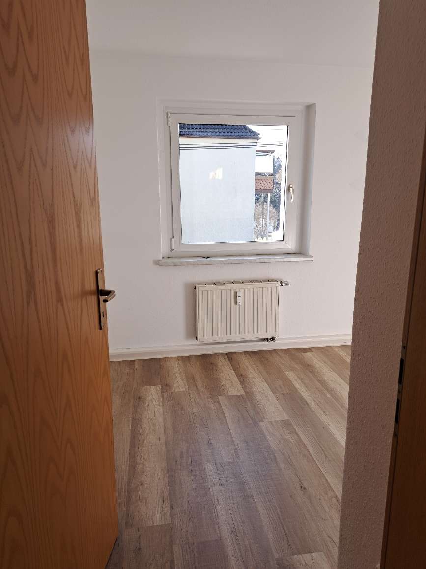Schnell zugreifen* 3 RaumWE mit Badewanne sucht Sie! in Werdau