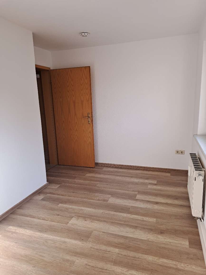 Schnell zugreifen* 3 RaumWE mit Badewanne sucht Sie! in Werdau
