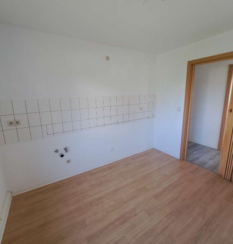 Schnell zugreifen* Gemütliche 2 RaumWE mit Balkon in Wilkau-Haßlau