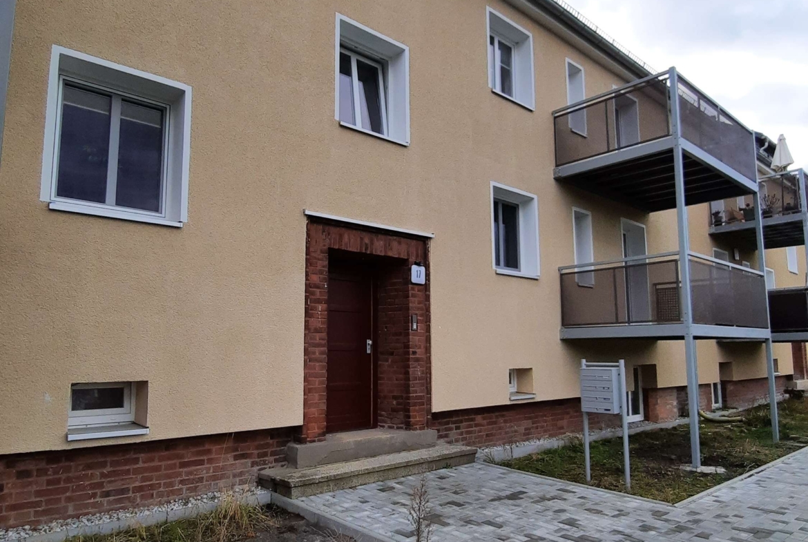Schnell zugreifen* Schöne helle 3 RaumWE mit Balkon sucht Sie! in Glauchau