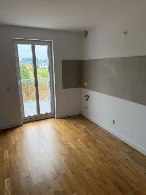 Schnell zugreifen* Schöne helle 3 RaumWE mit Balkon sucht Sie! in Glauchau