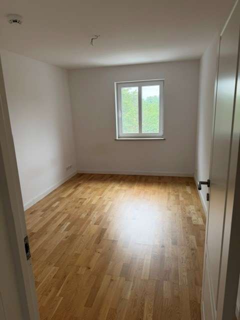 Schnell zugreifen* Schöne helle 3 RaumWE mit Balkon sucht Sie! in Glauchau