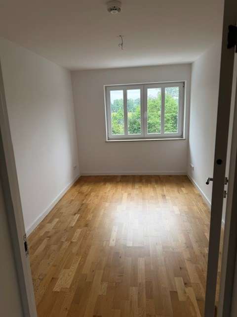 Schnell zugreifen* Schöne helle 3 RaumWE mit Balkon sucht Sie! in Glauchau