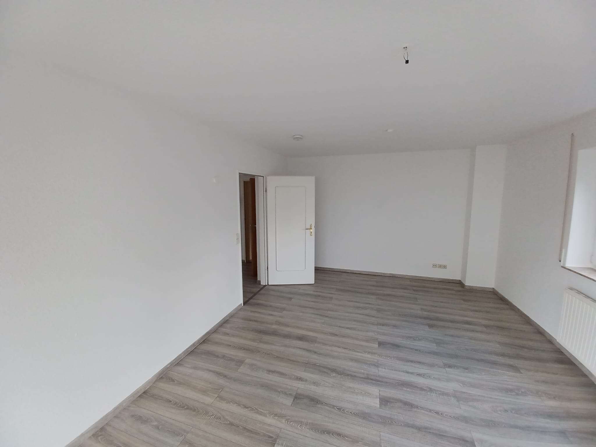 Tolle 1-Raum-Wohnung mit Balkon und Stellplatz sucht neuen Mieter! in Glauchau
