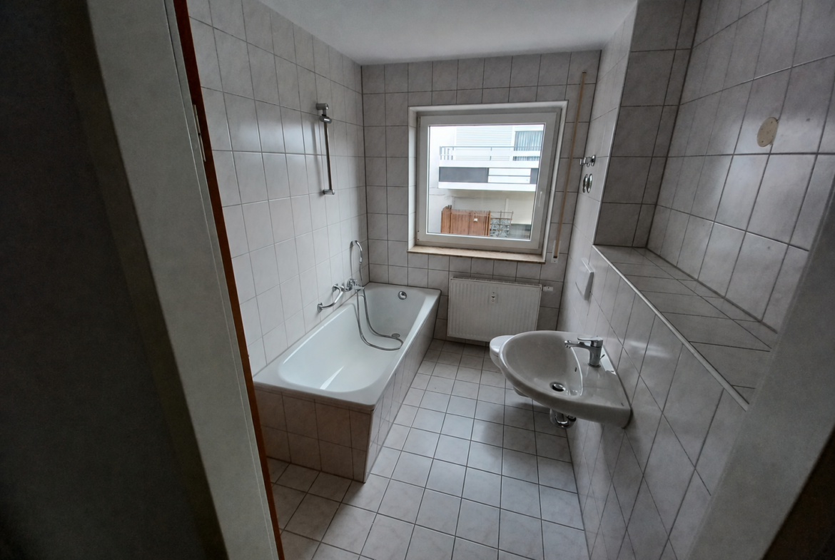 Tolle 1-Raum-Wohnung mit Balkon und Stellplatz sucht neuen Mieter! in Glauchau