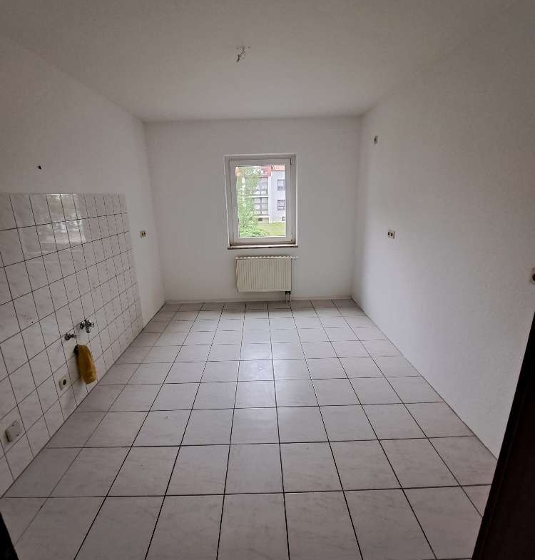 Schnell zugreifen* schöne 3 RaumWE mit Badewanne, Gäste-WC & Balkon