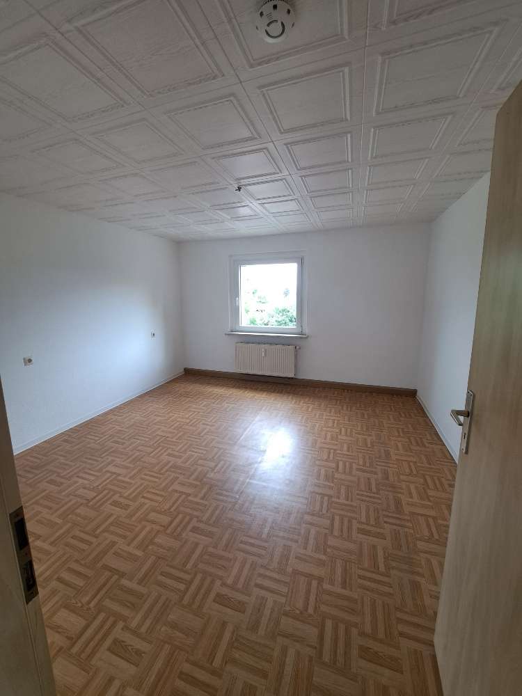 Schnell zugreifen* Schöne helle 2 RaumWE sucht Sie! in Zwickau