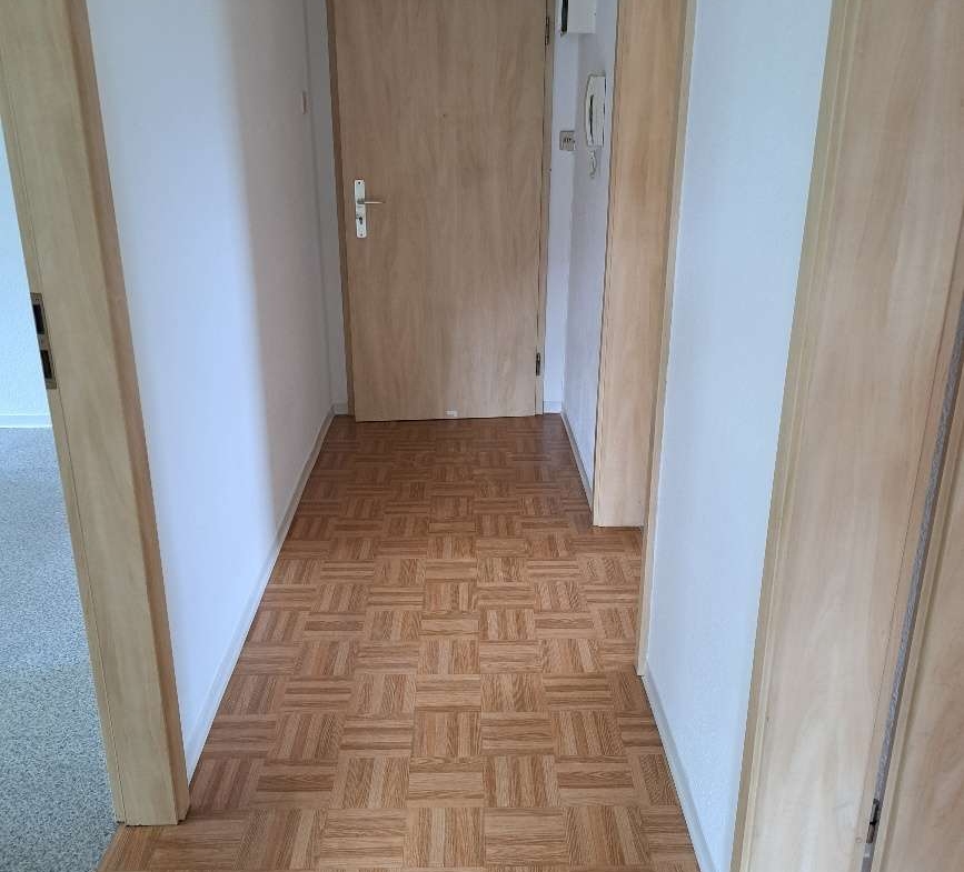 Schnell zugreifen* Schöne helle 2 RaumWE sucht Sie! in Zwickau